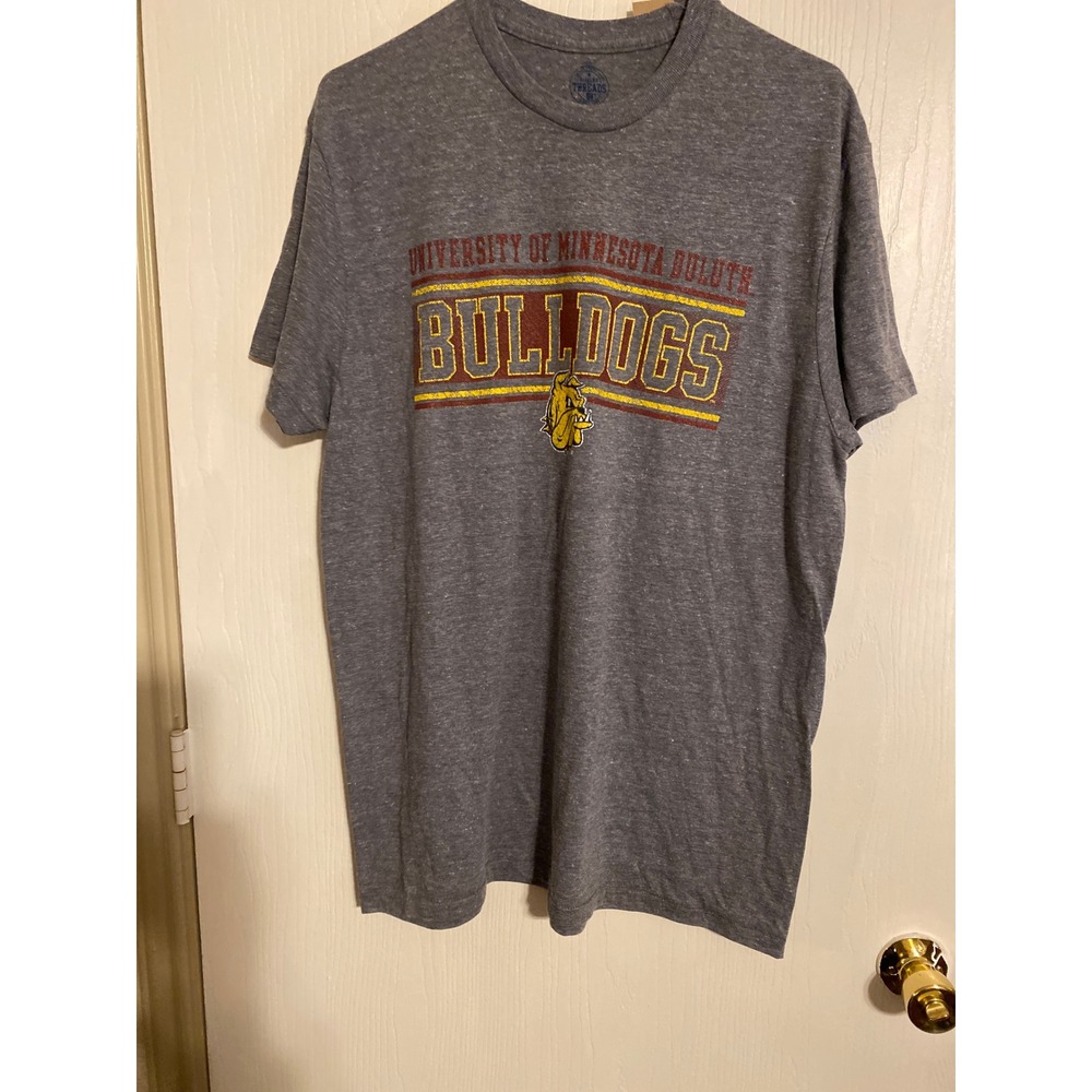 Rivalry Threads UMD Bulldogs Mens T-Shirt Heather Gray MN Duluth L 0725